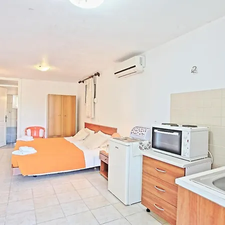 Angelina Apartment *